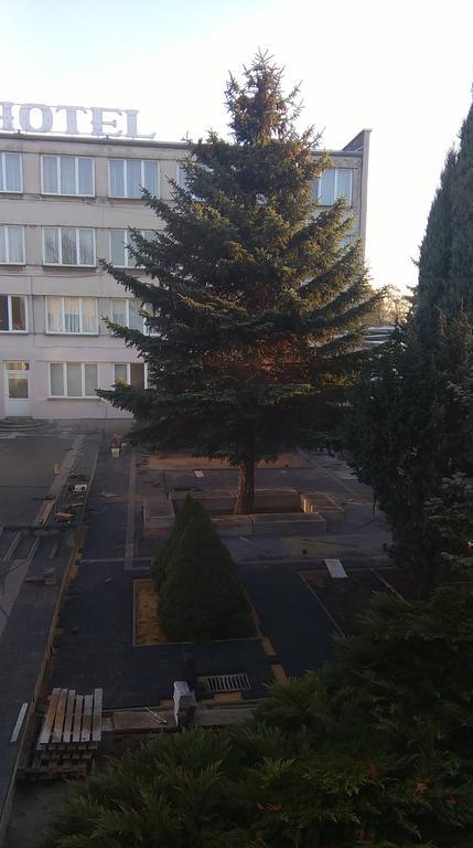 Hotel Odr Sulechów Eksteriør bilde