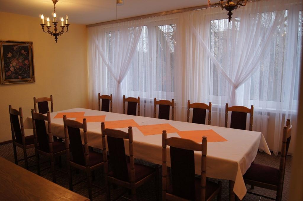 Hotel Odr Sulechów Eksteriør bilde